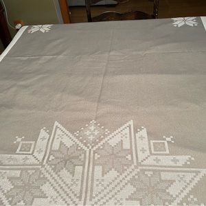 Christmas Tablecloth with matching napkins